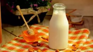 Cum să faci lapte de migdale acasă - 8