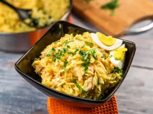 Orez basmati cu păstrăv afumat Orez basmati cu păstrăv afumat