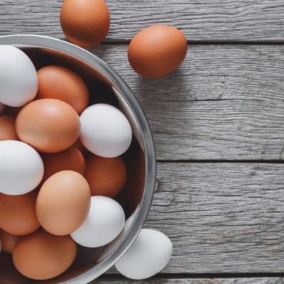 Câte ouă poți să mănânci fără să ai probleme cu colesterolul