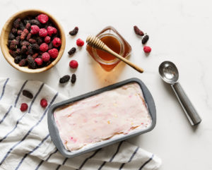 Cum să faci iaurt congelat, alternativa mai sănătoasă la înghețată - 2