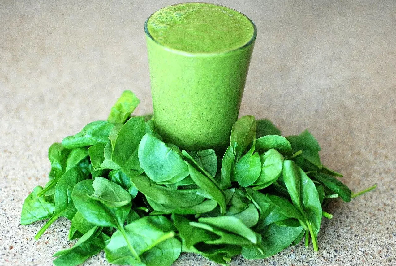 5 motive să bei un smoothie verde în fiecare zi - 1