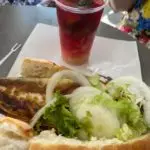 Spiritul Istanbulului într-un sandviș: balik ekmek