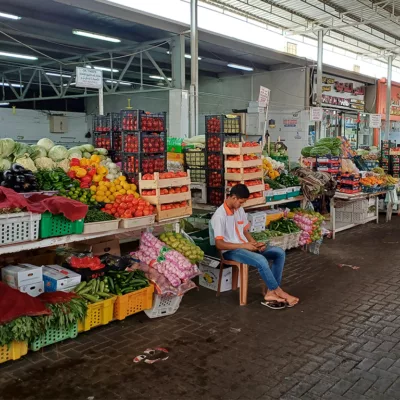 Al-Ain_food_market_(1)