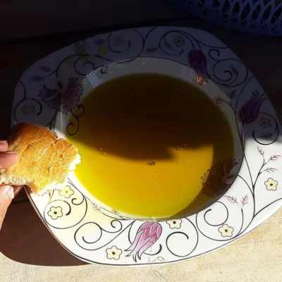 Olive_oil_and_honey